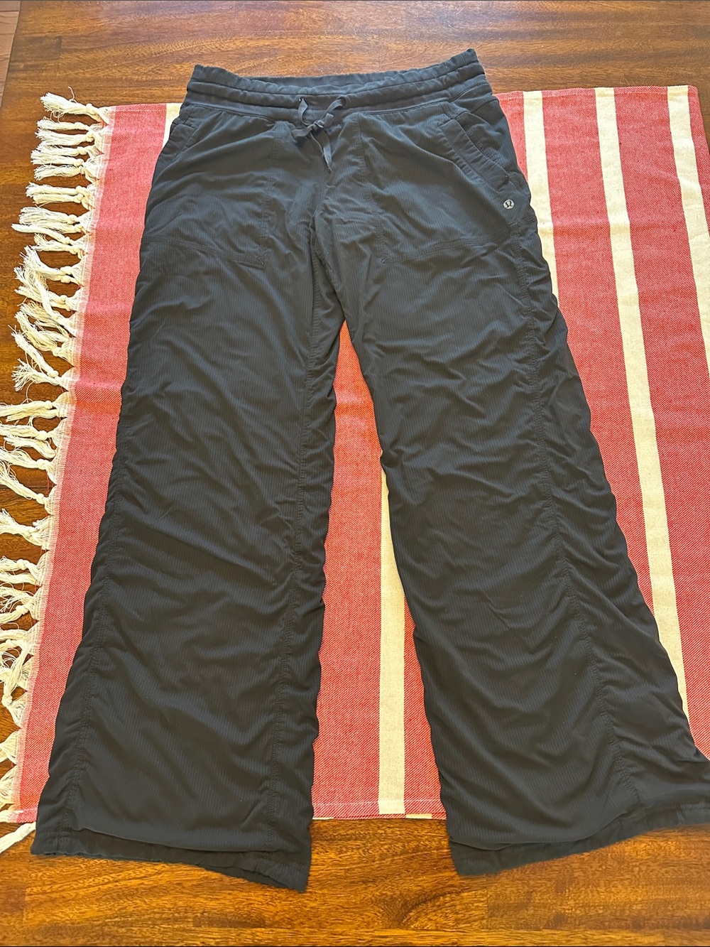 Lululemon Women’s Lined Dance Studio MR Straight Leg Black Sz10